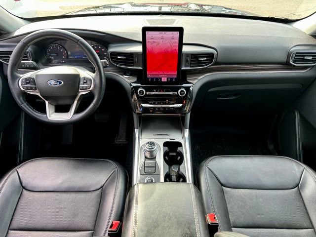 Used 2023 Ford Explorer Limited w/ Limited Technology Package image 18