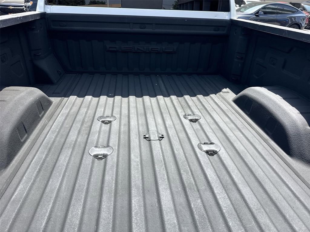 Used 2021 GMC Sierra 2500 Denali w/ Denali Ultimate Package AWD/4WD image 26