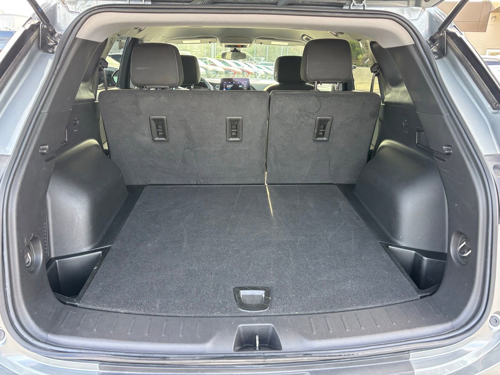 Used 2025 Chevrolet Blazer LT image 16