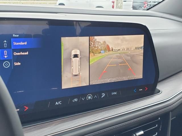 New 2026 Chevrolet Suburban LS image 18