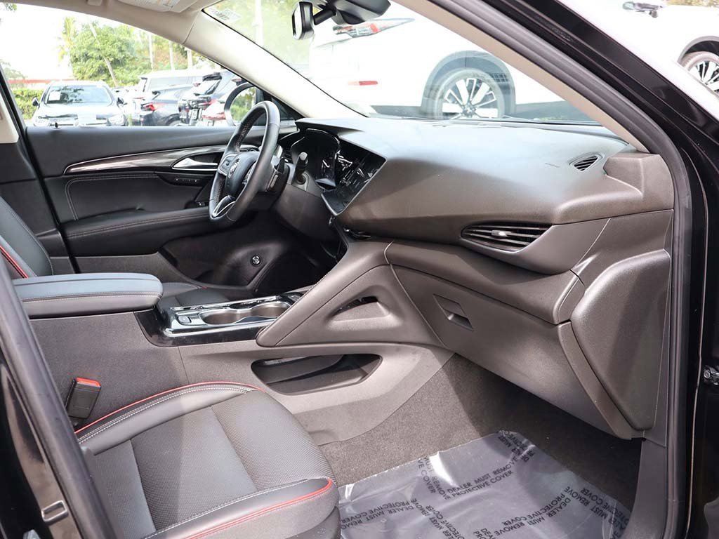 Used 2023 Buick Envision Essence w/ Sport Touring Package image 30