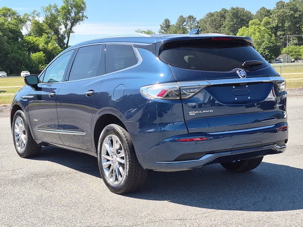 Used 2023 Buick Enclave Avenir w/ Avenir Technology Package AWD/4WD image 6