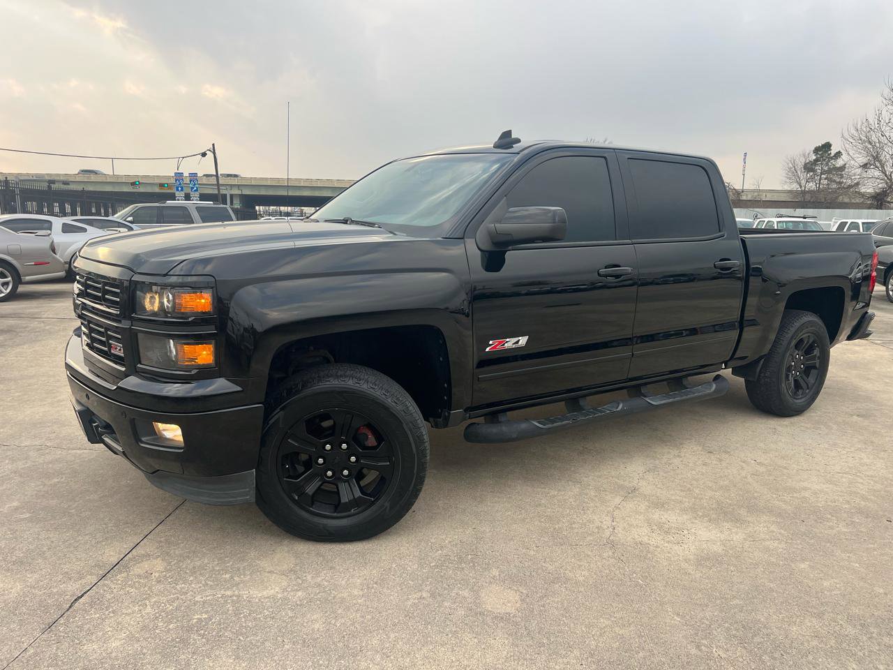 Used 2015 Chevrolet Silverado 1500 LTZ Z71 w/ Midnight Edition AWD/4WD image 73