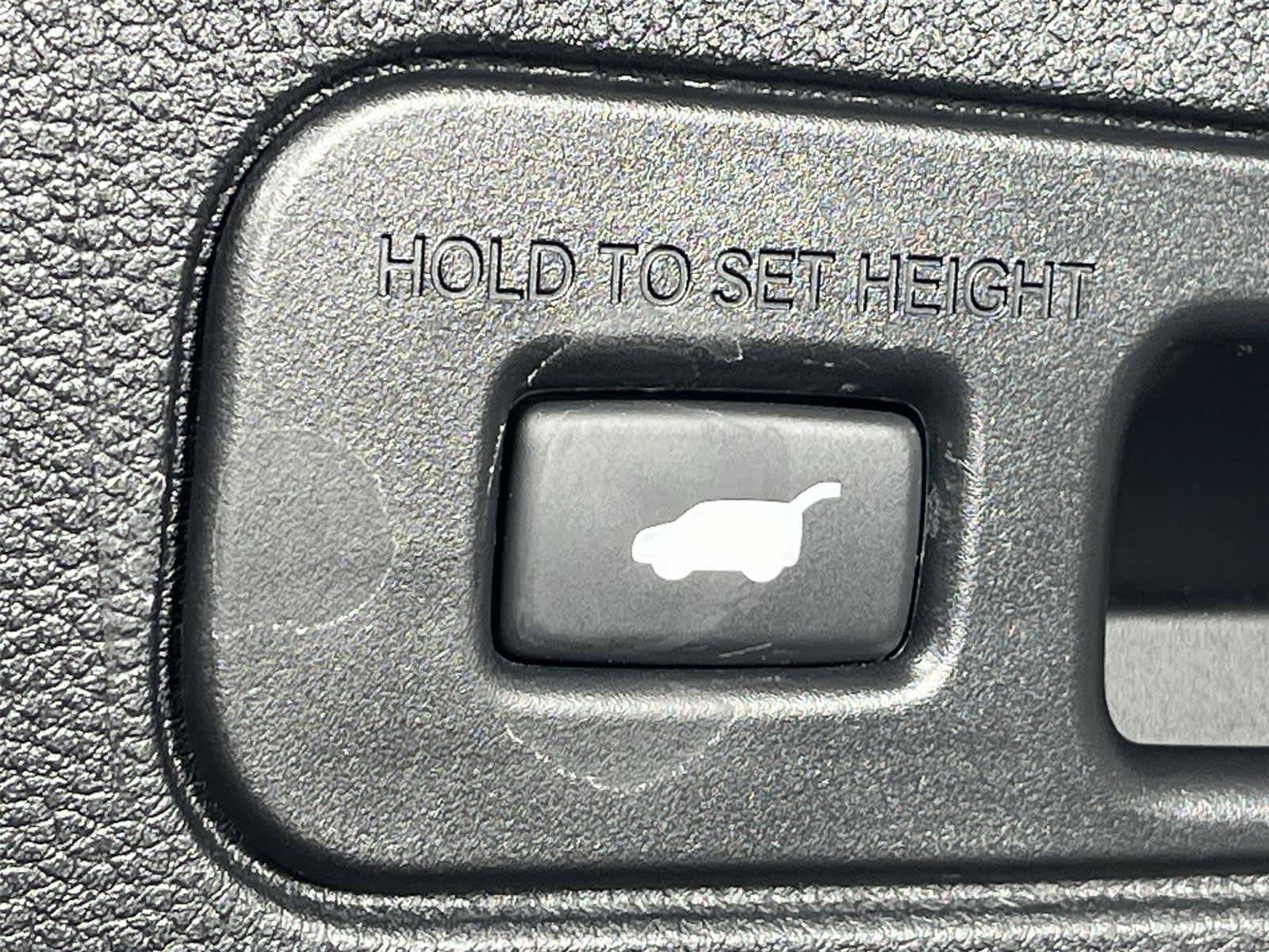 Used 2025 Honda Pilot EX-L image 19