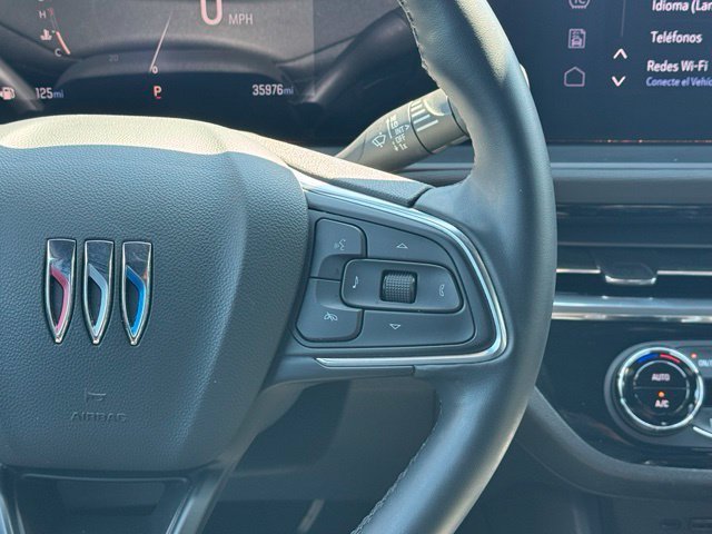 Used 2024 Buick Envista Sport Touring w/ Convenience I Package FWD image 23