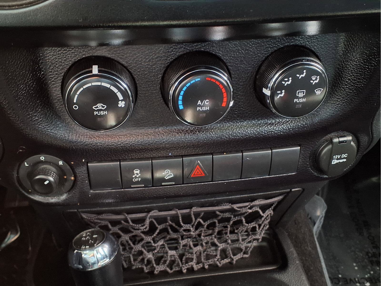 Used 2016 Jeep Wrangler Unlimited Sport w/ Quick Order Package 24S image 17