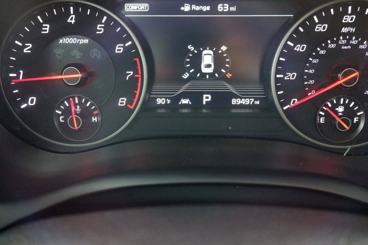 Used 2018 Kia Stinger Premium RWD image 17