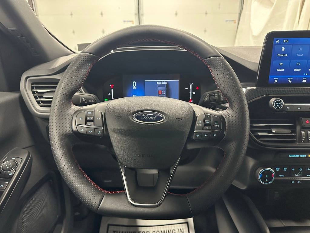 Used 2025 Ford Escape ST-Line AWD/4WD image 18