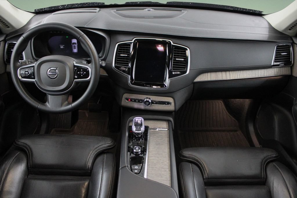 Used 2023 Volvo XC90 T8 Ultimate w/ Protection Package Premier AWD/4WD image 19