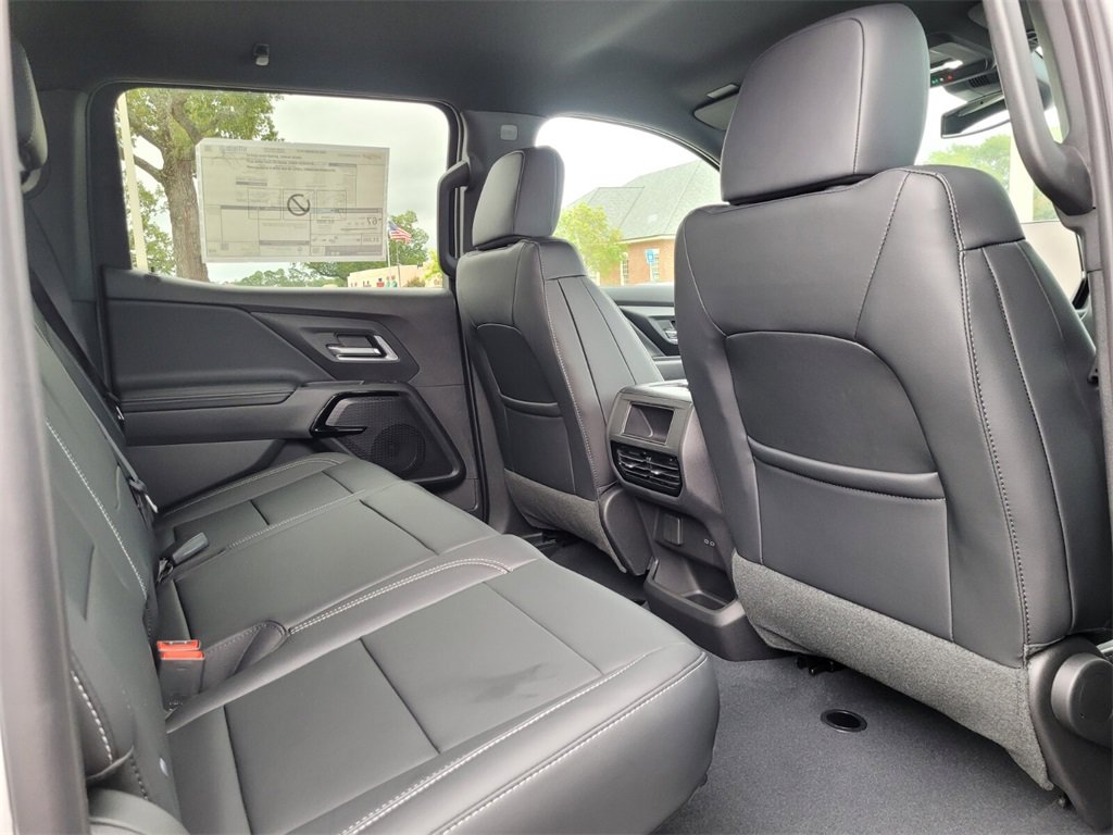 New 2026 Chevrolet Silverado EV LT image 9