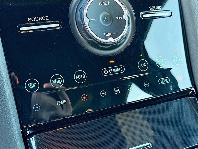 Used 2019 Ford Taurus SHO image 15