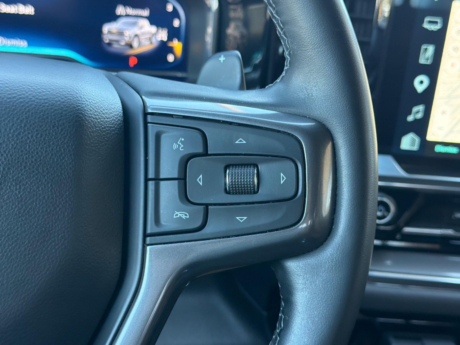 Used 2024 Chevrolet Silverado 1500 High Country AWD/4WD image 28
