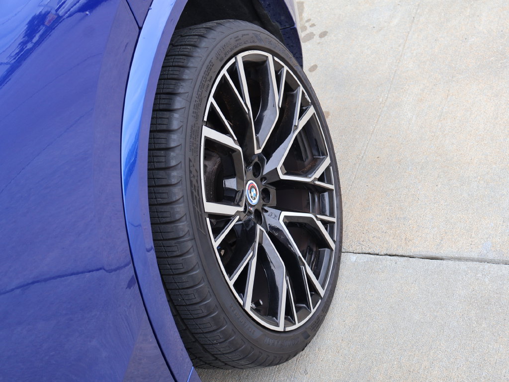 Used 2022 BMW X5 M w/ Competition Package 2 AWD/4WD image 40
