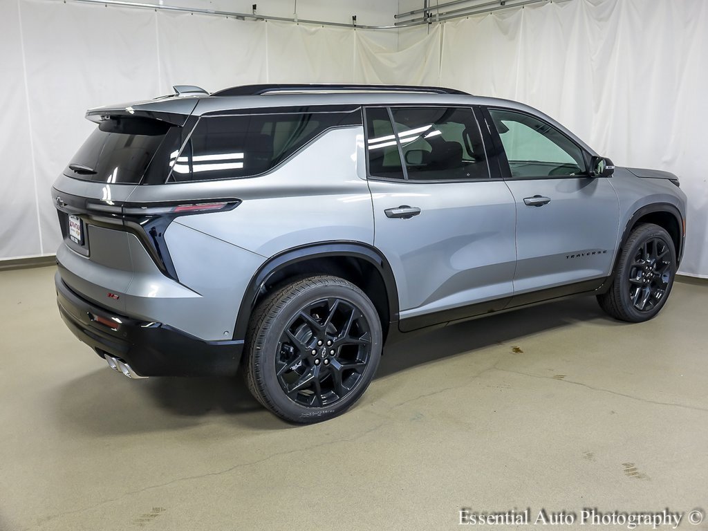 New 2026 Chevrolet Traverse RS w/ LPO, Floor Liner Package image 9