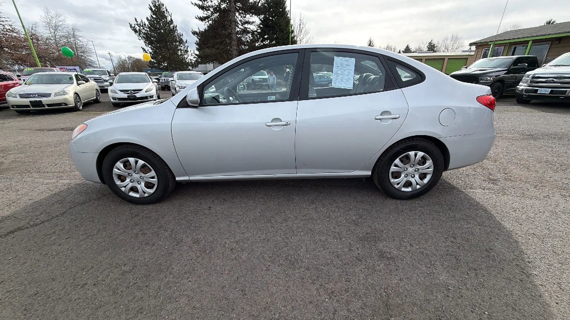 Used 2010 Hyundai Elantra GLS FWD image 6