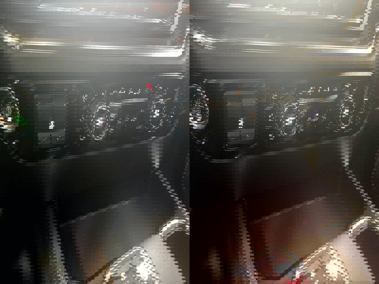 Used 2023 Chevrolet Silverado 1500 High Country w/ Technology Package image 25