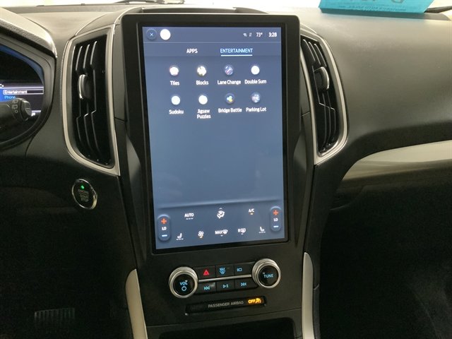 Used 2024 Ford Edge SEL image 29