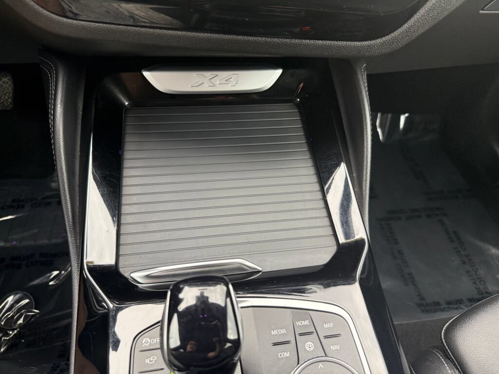 Used 2023 BMW X4 xDrive30i w/ Parking Assistance Package AWD/4WD image 22