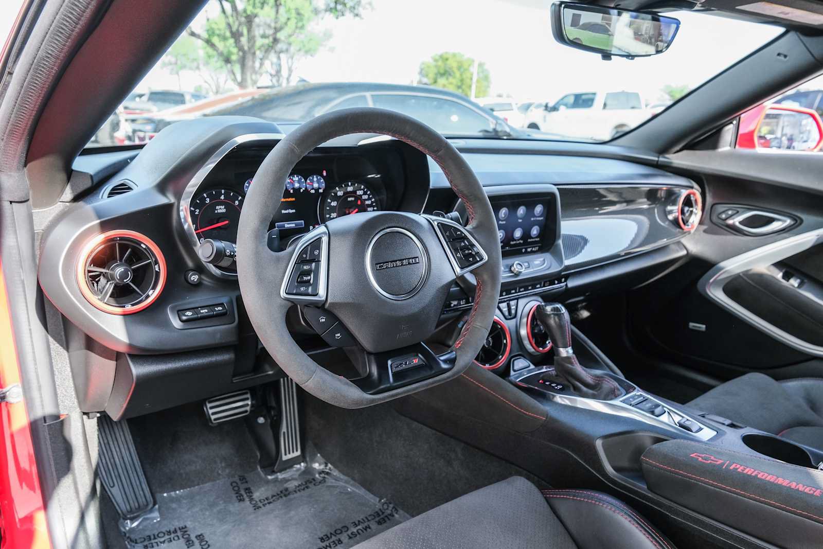 Used 2019 Chevrolet Camaro ZL1 RWD image 25