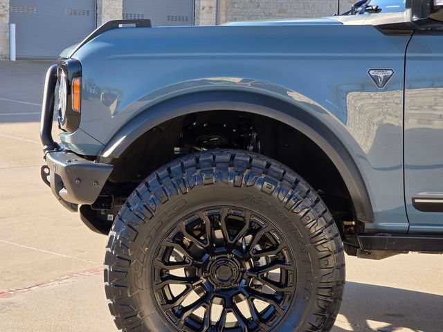 Used 2021 Ford Bronco First Edition AWD/4WD image 5