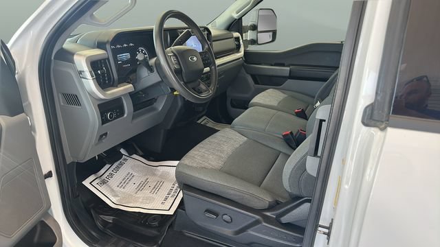Used 2024 Ford F250 XLT AWD/4WD image 8