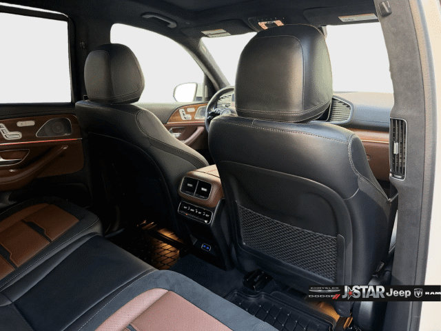 Used 2024 Mercedes-Benz GLS 63 AMG 4MATIC image 33