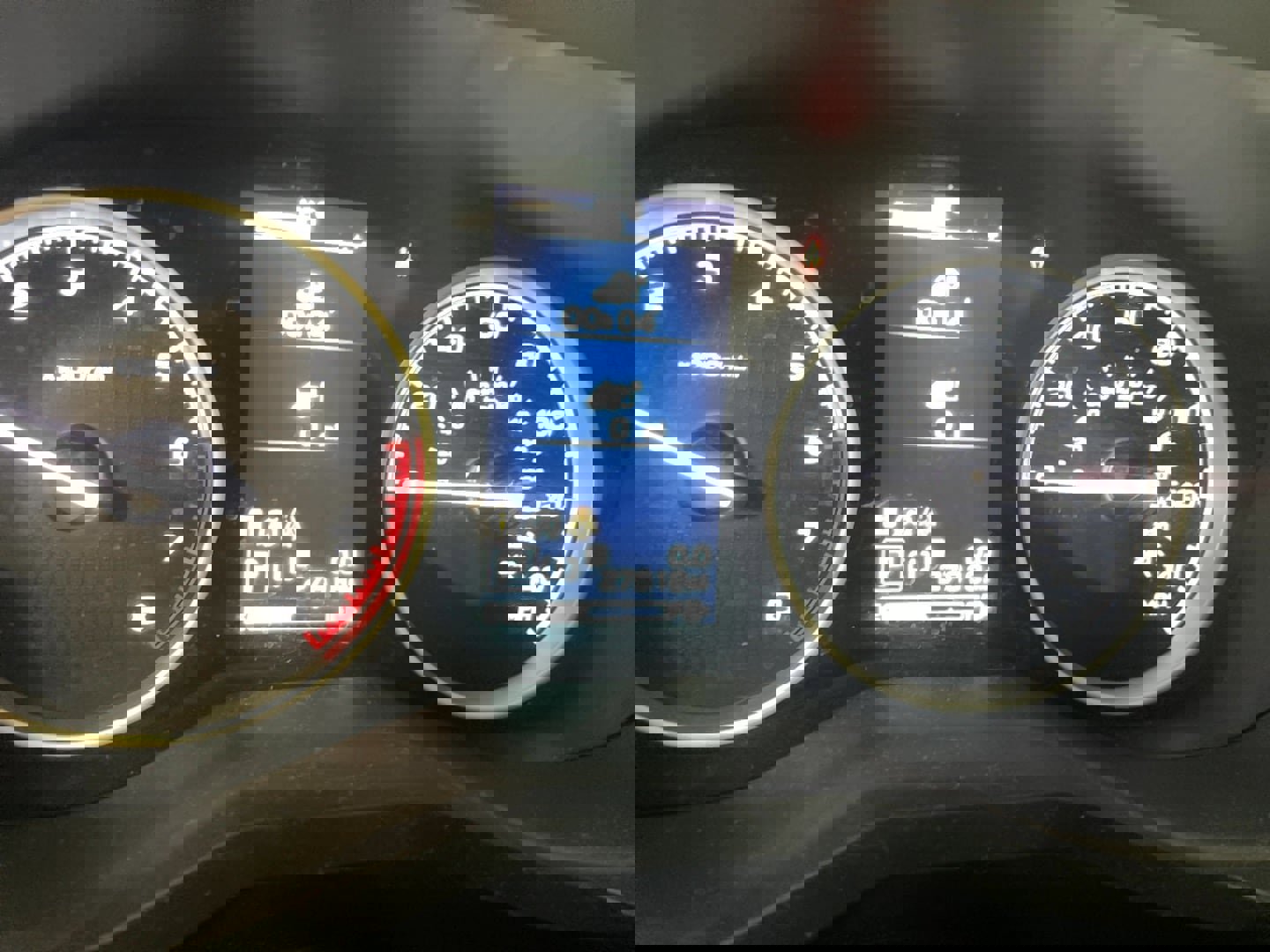 Used 2023 Subaru Forester Premium image 11