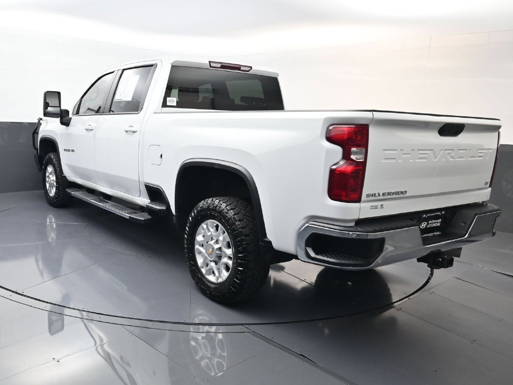 Used 2023 Chevrolet Silverado 2500 LT w/ Convenience Package AWD/4WD image 5