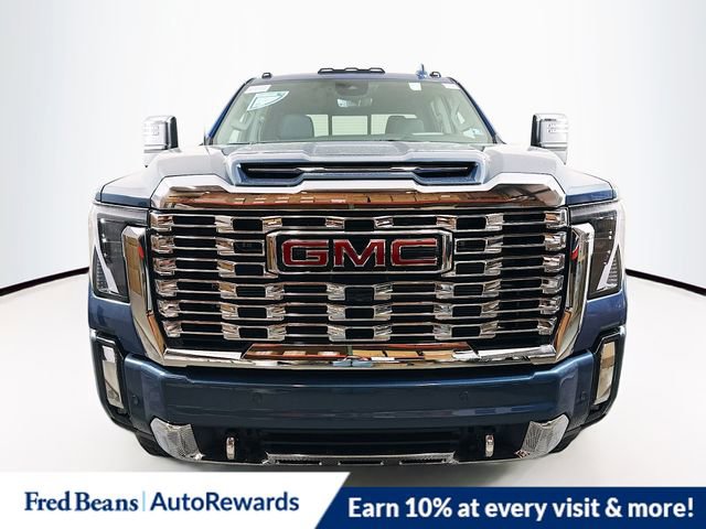 New 2026 GMC Sierra 2500 Denali w/ Technology Package AWD/4WD image 2