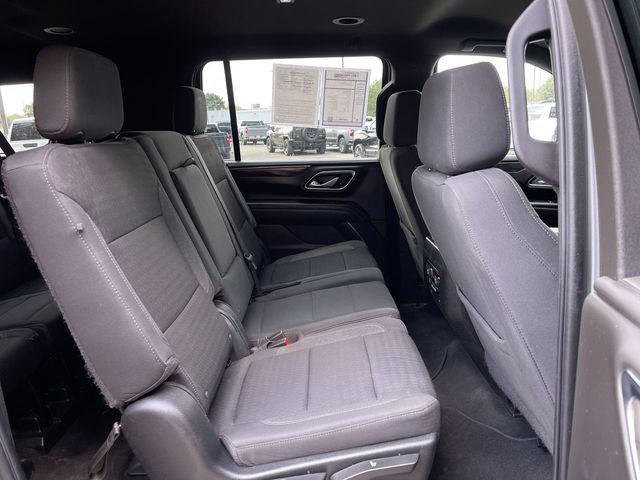 Used 2023 Chevrolet Suburban LS AWD/4WD image 26