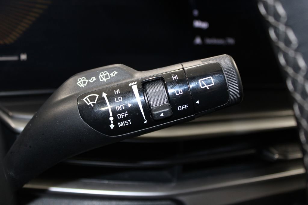 Used 2024 Kia Sorento S image 38