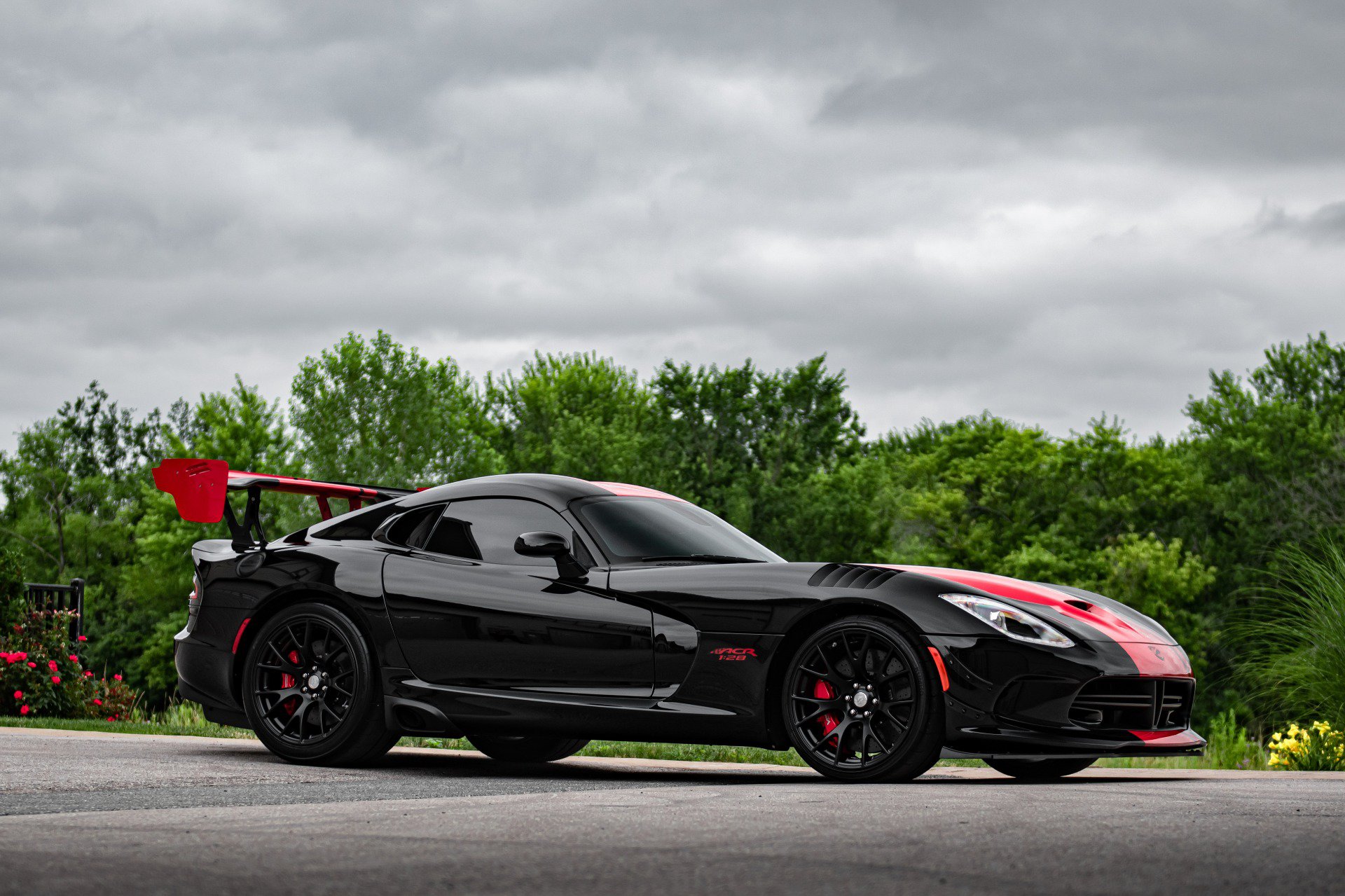Used 2017 Dodge Viper GTC w/ ACR Package RWD image 32