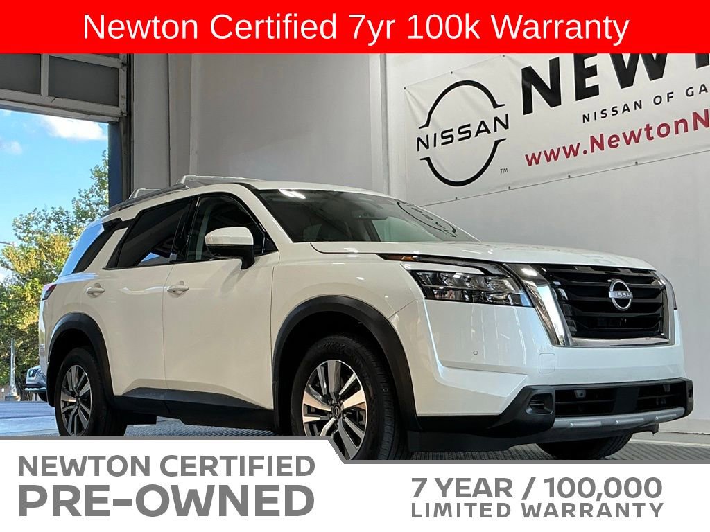 Used 2024 Nissan Pathfinder SL AWD/4WD image 32