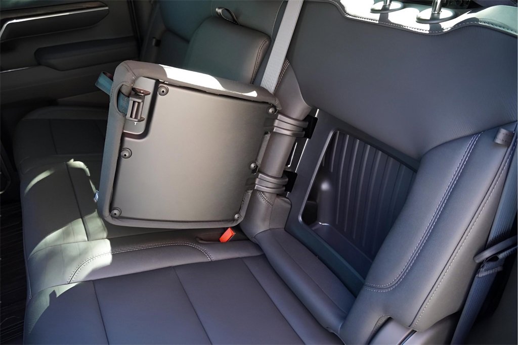 New 2026 GMC Sierra 1500 SLT image 25