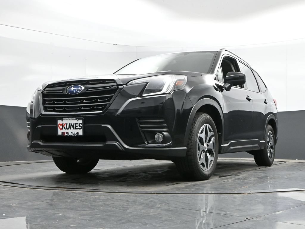 Used 2022 Subaru Forester Premium AWD/4WD image 44