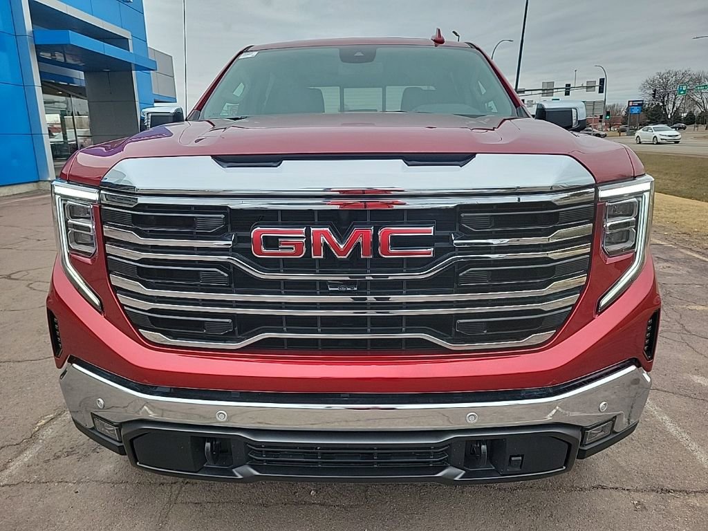 Used 2026 GMC Sierra 1500 SLT image 8