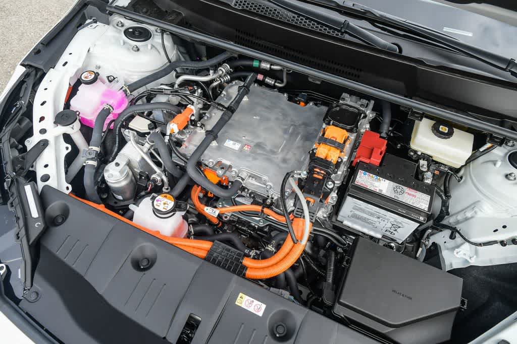 New 2026 Toyota C-HR AWD/4WD image 28