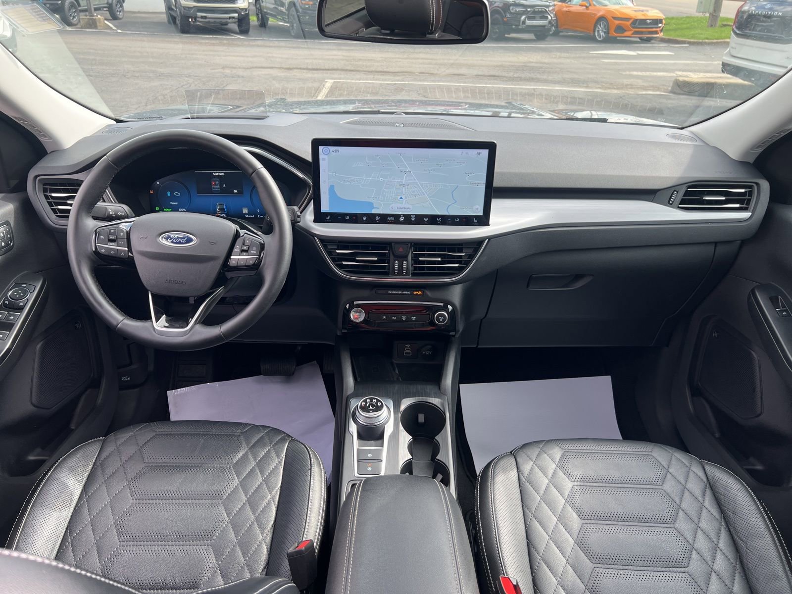 Used 2024 Ford Escape Platinum w/ Premium Technology Package image 38