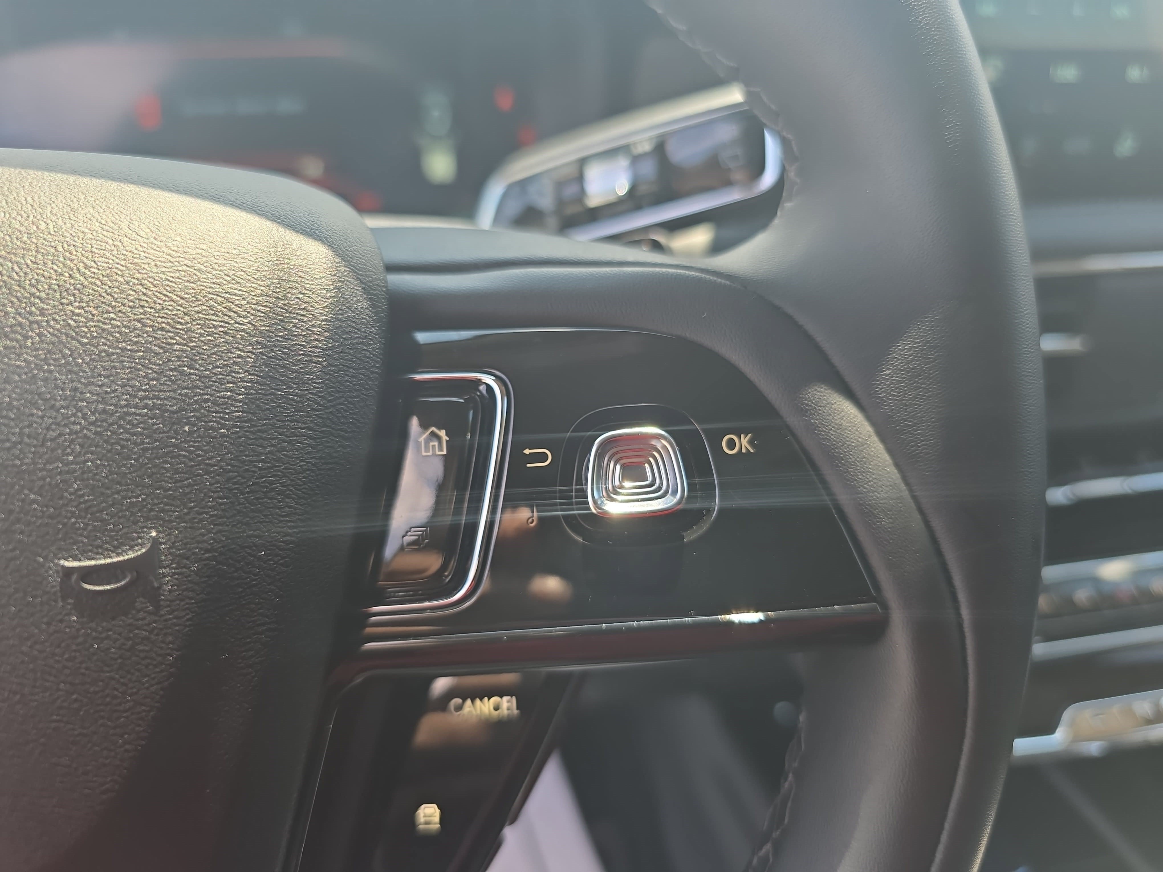 New 2026 Lincoln Corsair Premiere AWD/4WD image 17