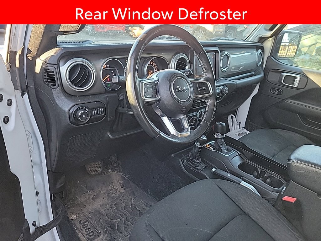 Used 2018 Jeep Wrangler Unlimited Sahara AWD/4WD image 7