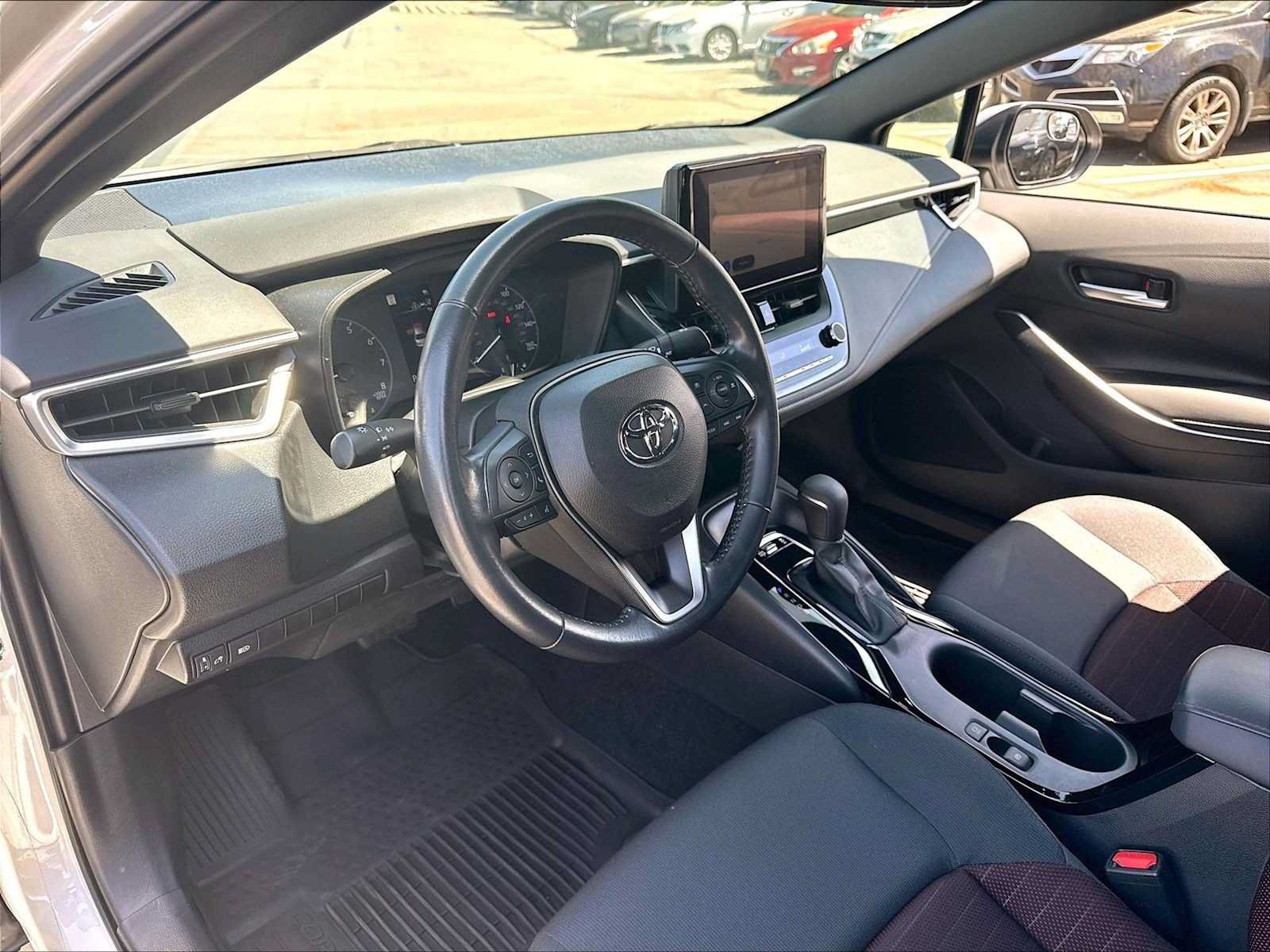Used 2023 Toyota Corolla SE FWD image 16