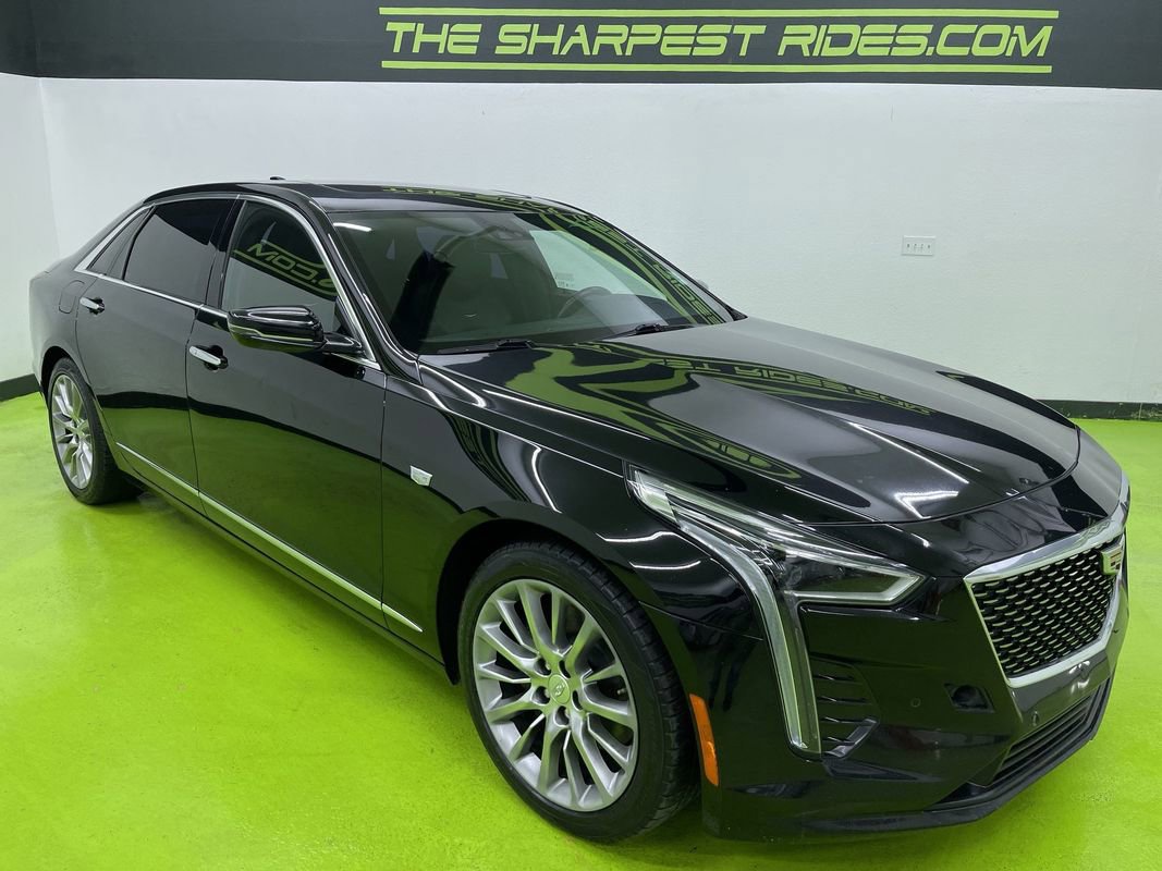 Used 2020 Cadillac CT6 Luxury image 2
