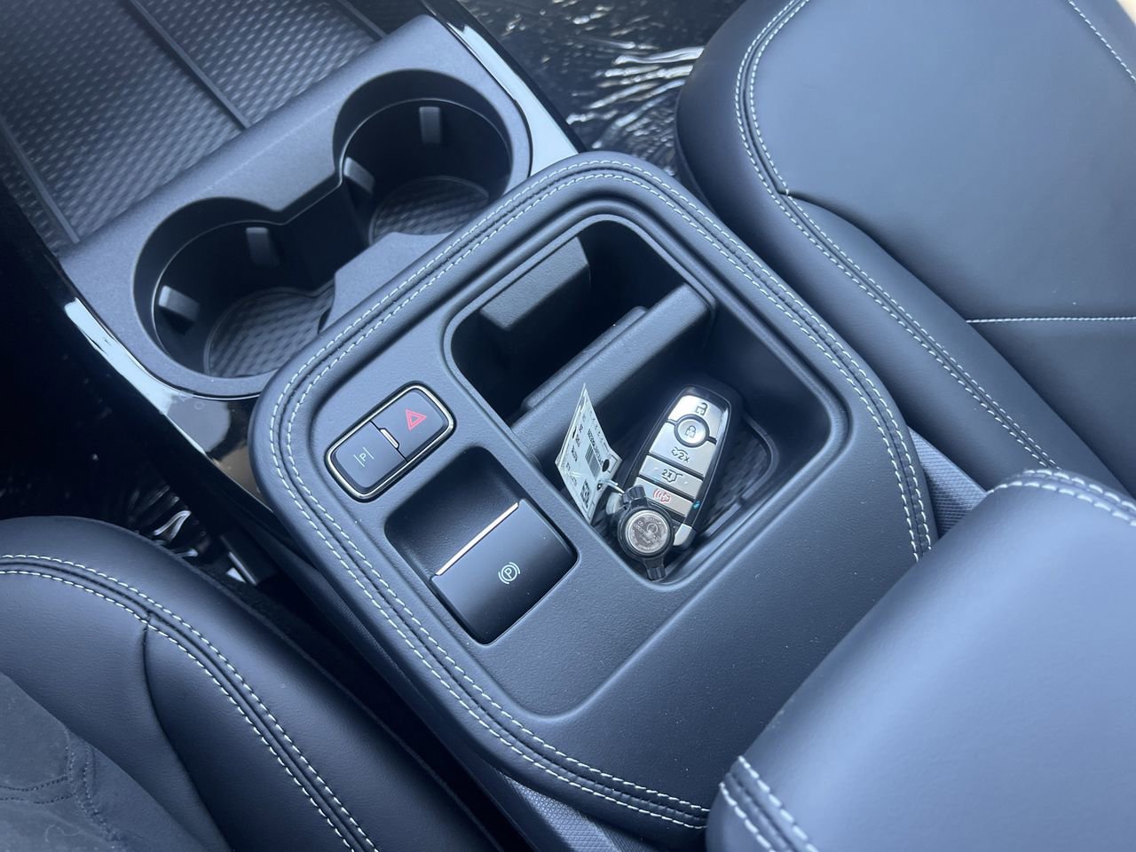 New 2026 Ford Mustang Mach-E Select image 9