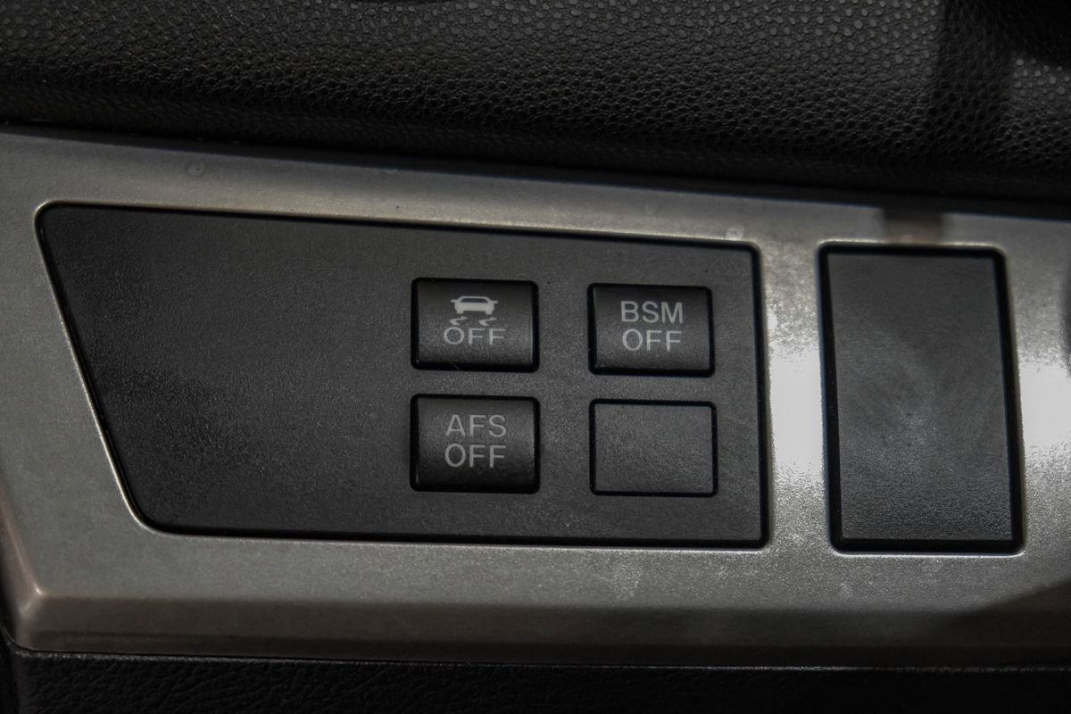 Used 2012 MAZDA MAZDA3 i Grand Touring w/ Tech Pkg FWD image 27