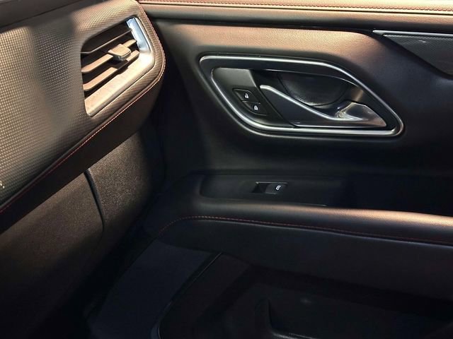 Used 2023 Chevrolet Tahoe RST w/ Luxury Package AWD/4WD image 28