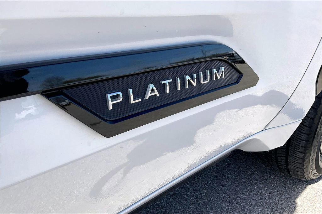 Used 2022 Toyota Tundra Platinum image 21