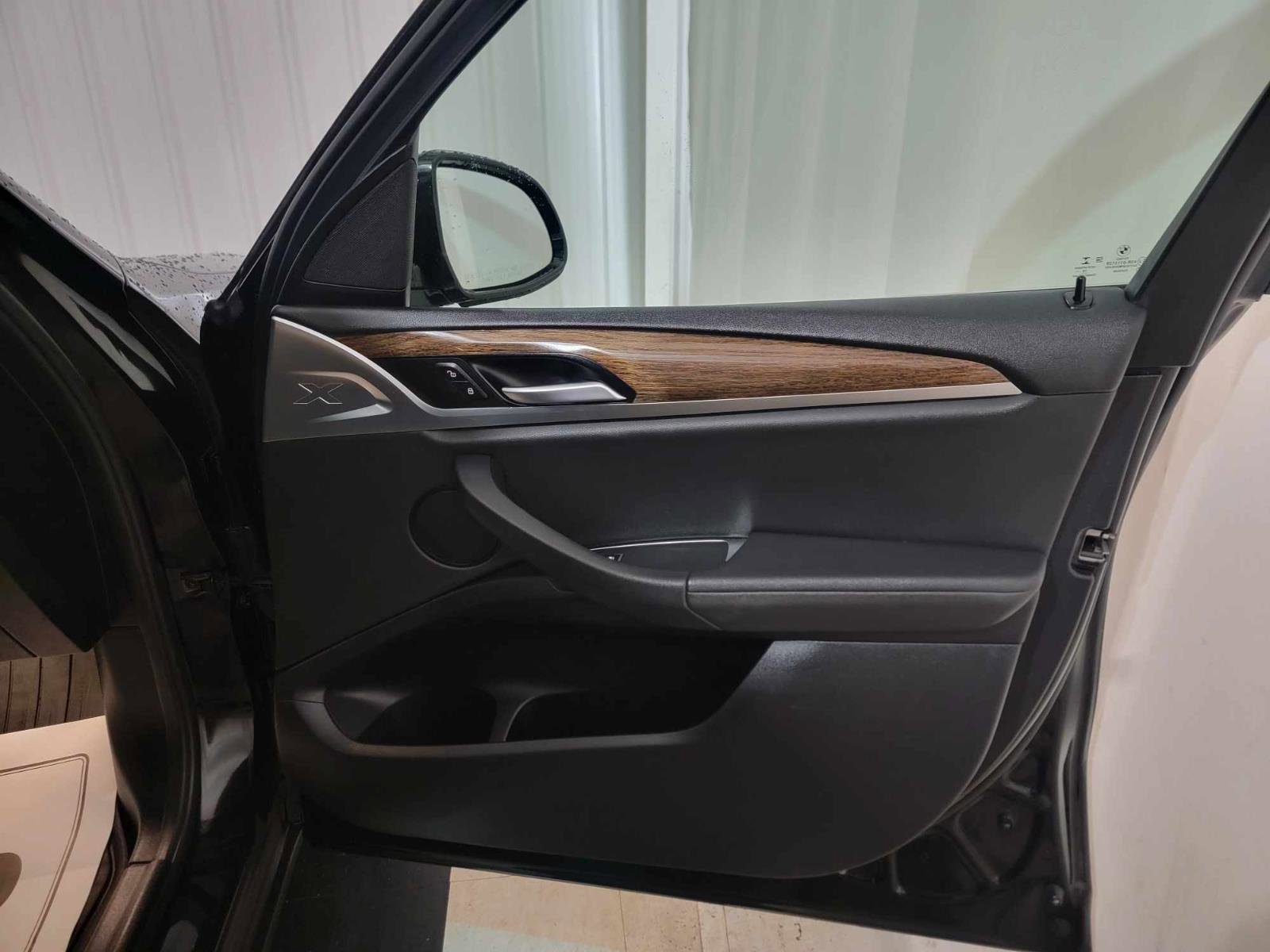 Used 2019 BMW X3 sDrive30i w/ Convenience Package image 18