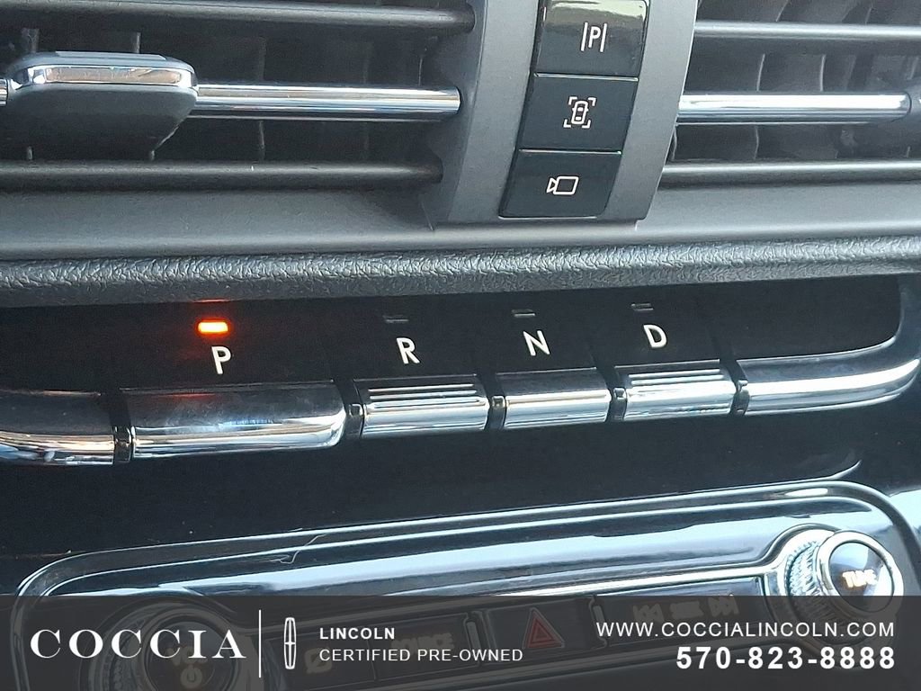 Certified 2022 Lincoln Corsair AWD w/ Equipment Group 101A image 14