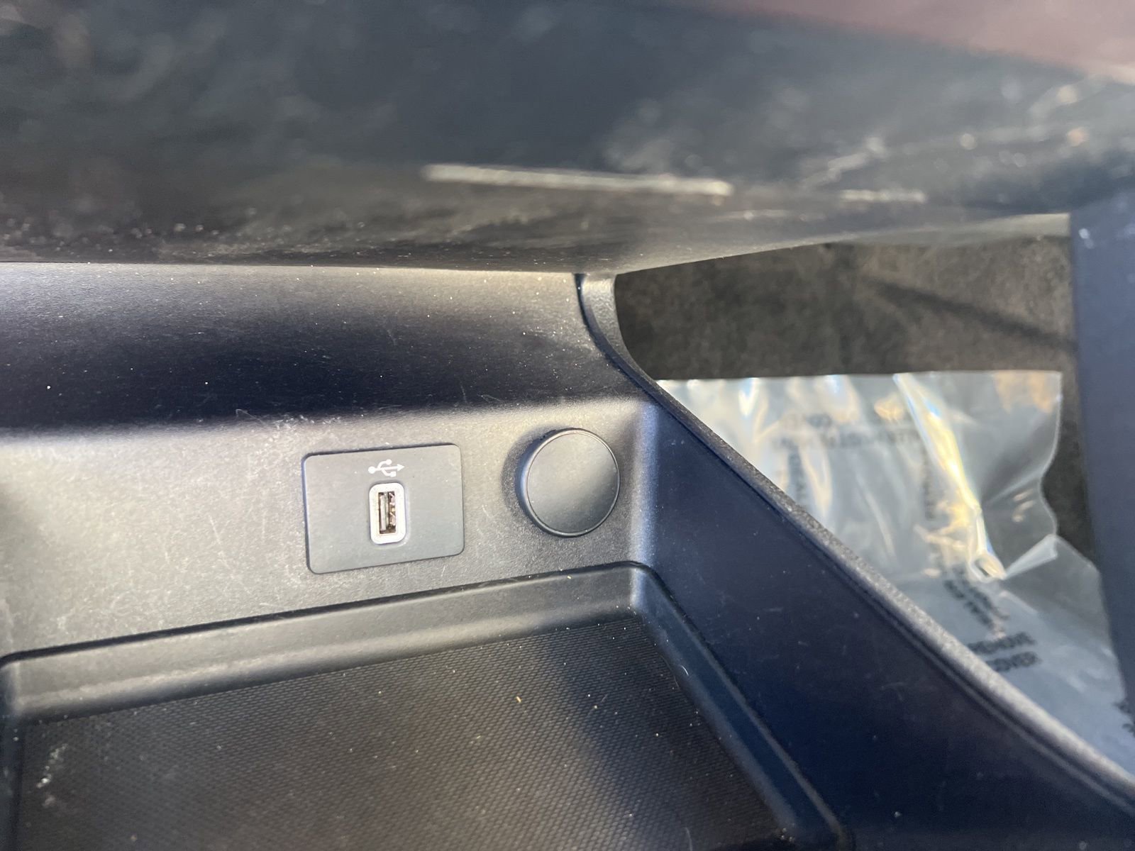 Used 2018 Ford Fusion Titanium image 37