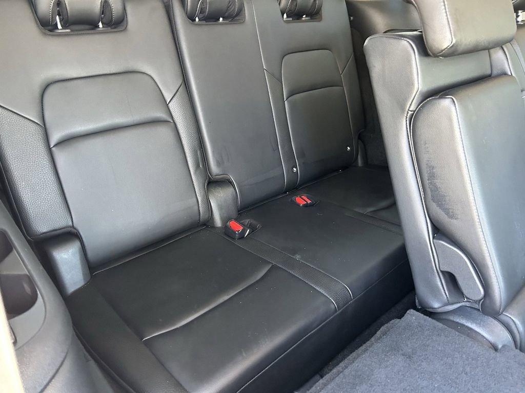 Used 2023 Nissan Pathfinder SL image 12